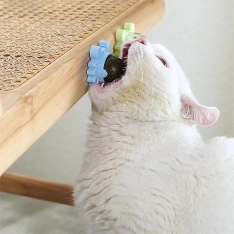 Cat Crab Catnip Ball Toy Contail