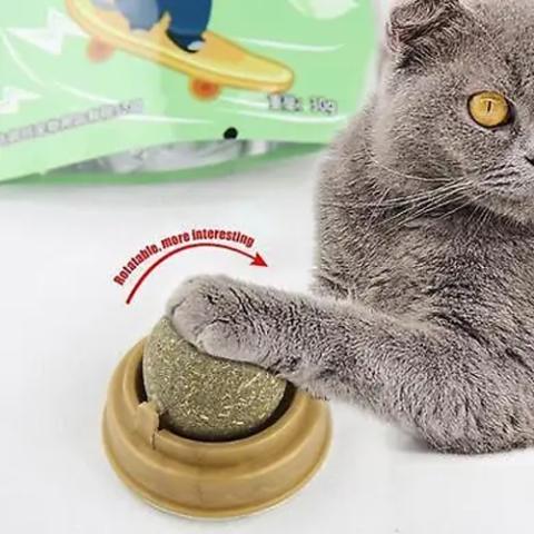 Natural Catnip Licking Ball 30g